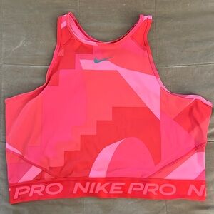 Nike Pro dri-fit crop top - size 2xl